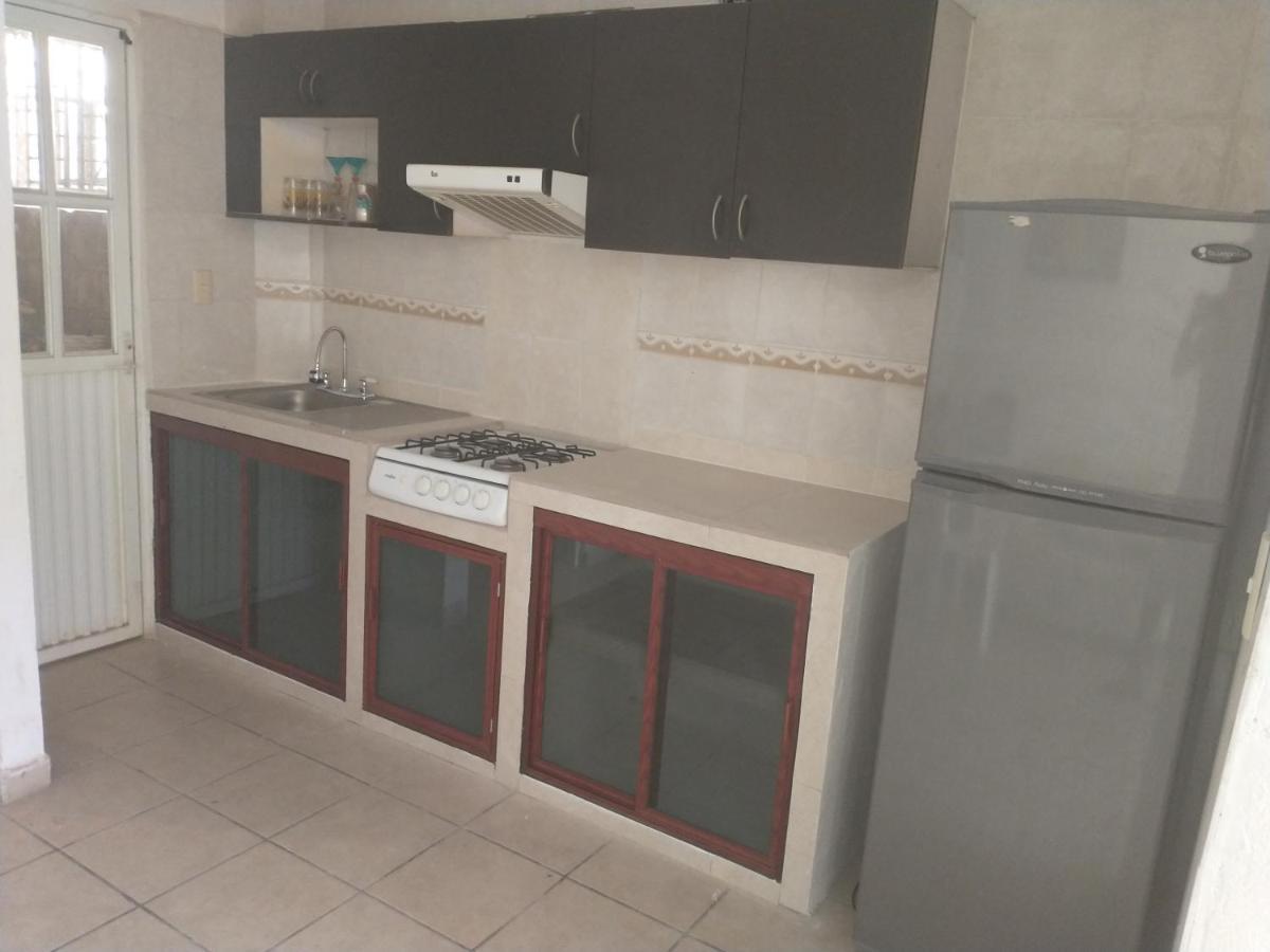 Апартаменти Casa Con Alberca!! Ixtapa Сіуатанехо Екстер'єр фото